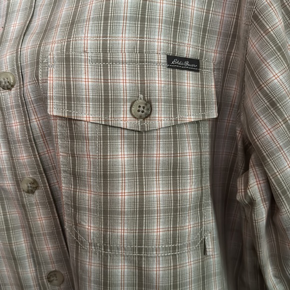 Eddie Bauer TL Mens Large classic fit button down long sleeve shirt. - Picture 4 of 9